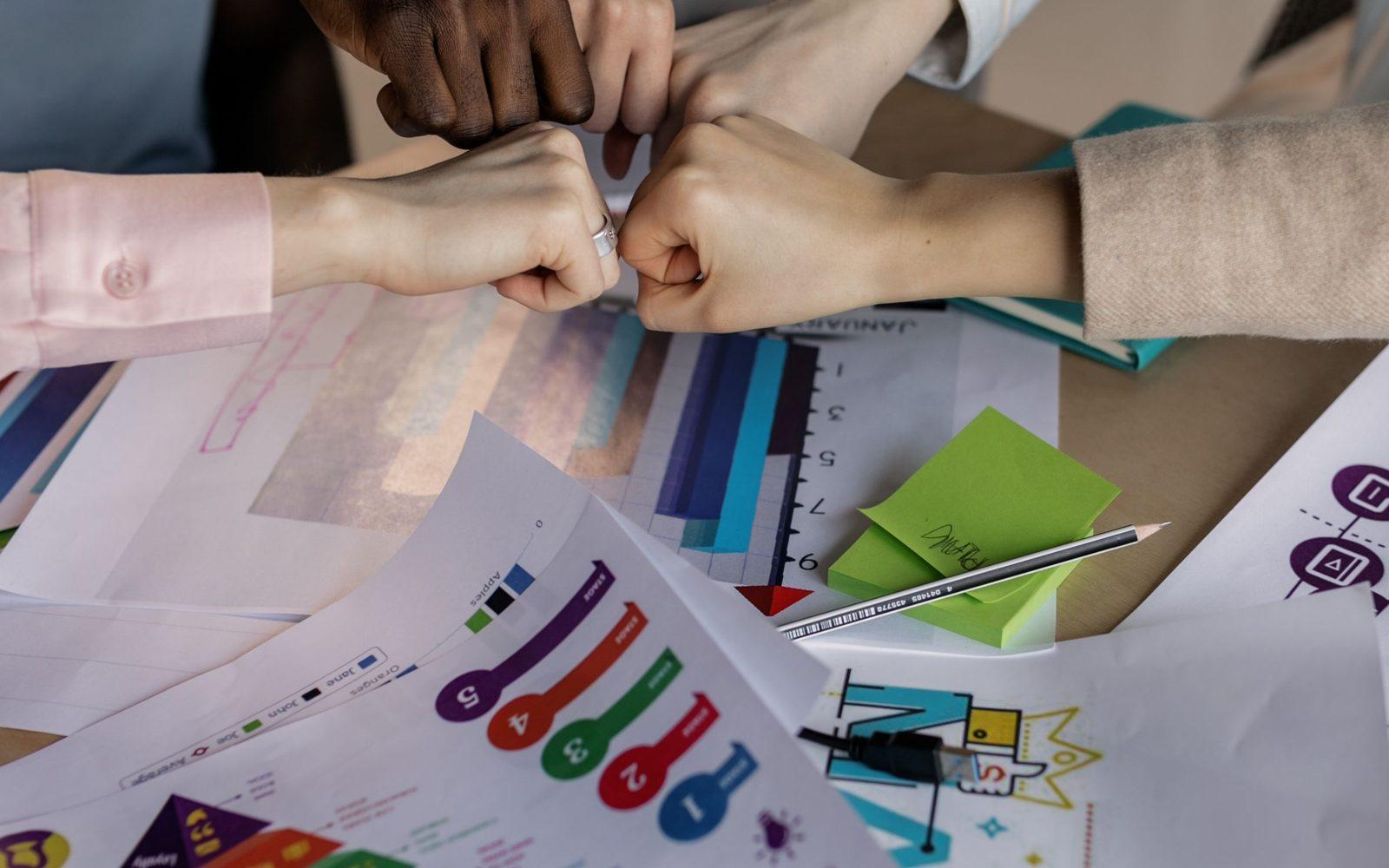 Agencja marketingowa między marką a influencerem. Za co naprawdę odpowiada?