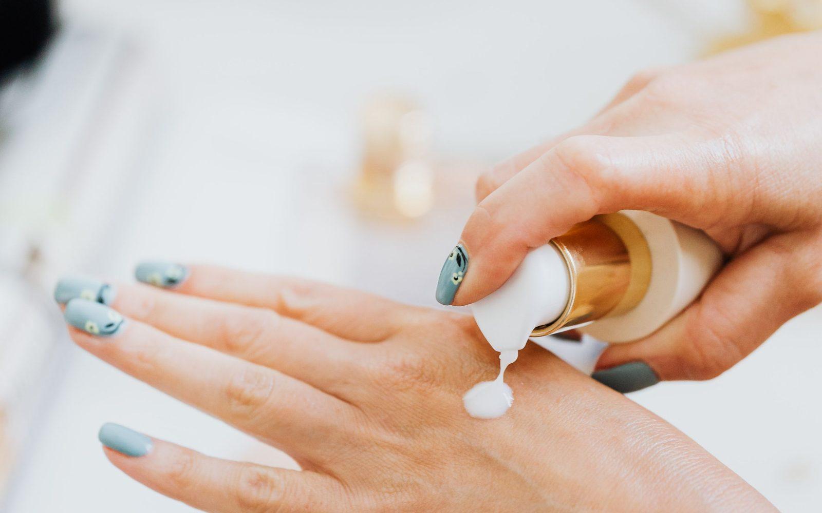 Foreign cosmetics brand in Poland: how to win shoppers' trust with beauty creators
